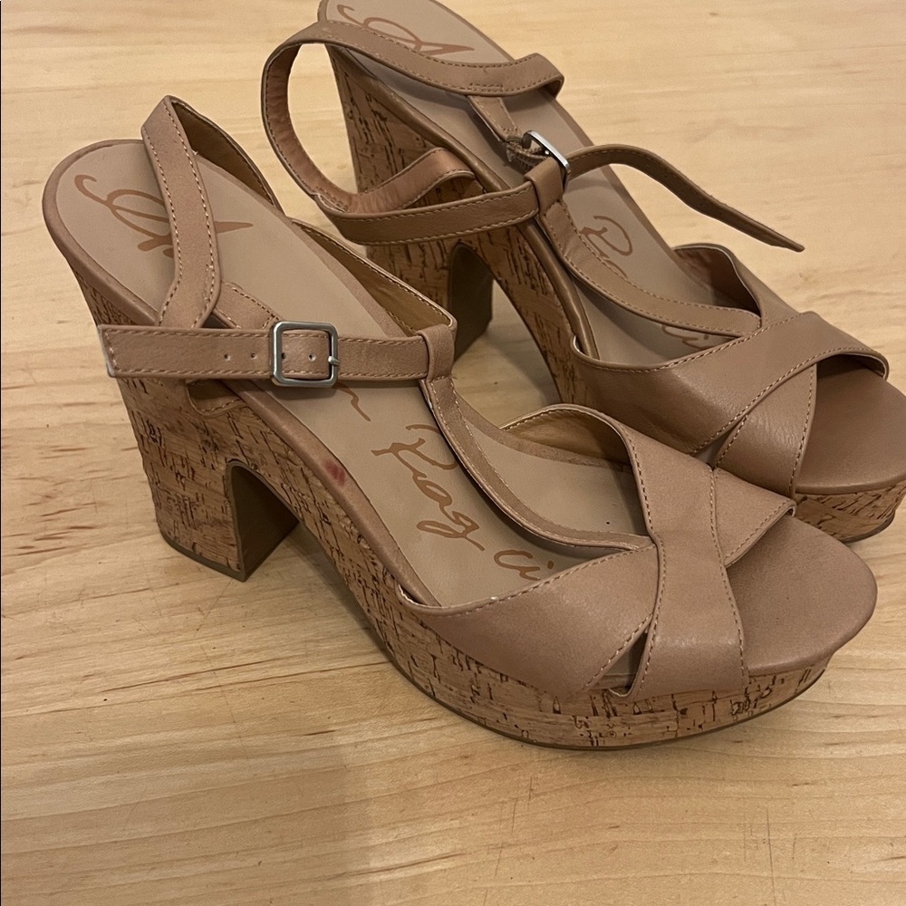 American Rag Tan Platform Sandals - Picture 2 of 3